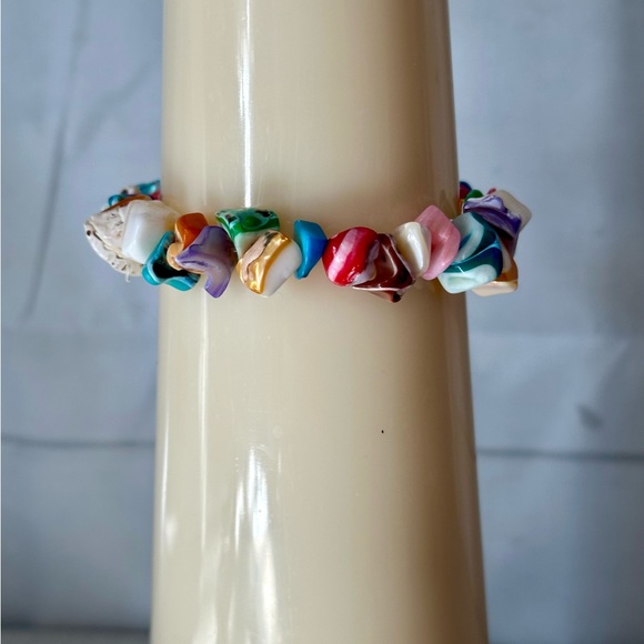 Shell stretch bracelet - Picture 2 of 2